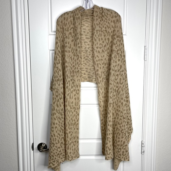 Amicale Cashmere Accessories - AMICALE 100% Cashmere NEW Leopard Animal Print Scarf Wrap NEW Oatmeal